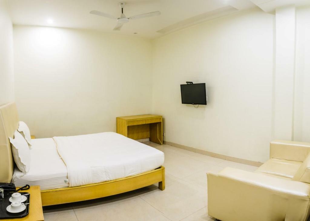 Hotel Yash Inn Mirzāpur Exteriér fotografie