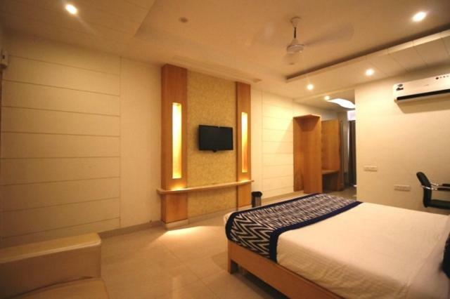 Hotel Yash Inn Mirzāpur Exteriér fotografie